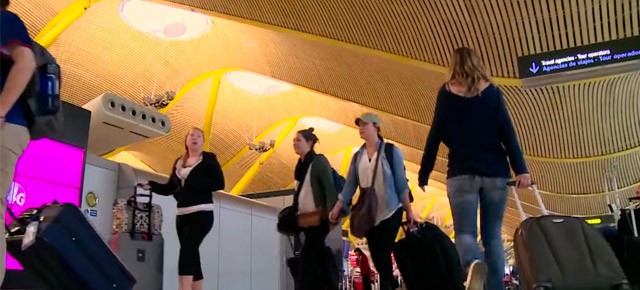 Fotografía de la terminal T4 del aeropuerto de Barajas, para ilustrar el equipaje de mano en Iberia
